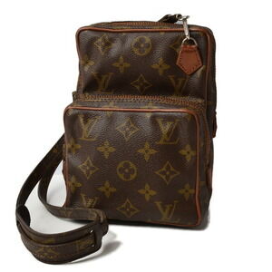 Louis Vuitton Sac de Poche Shoulder Bag Pochette Monogram